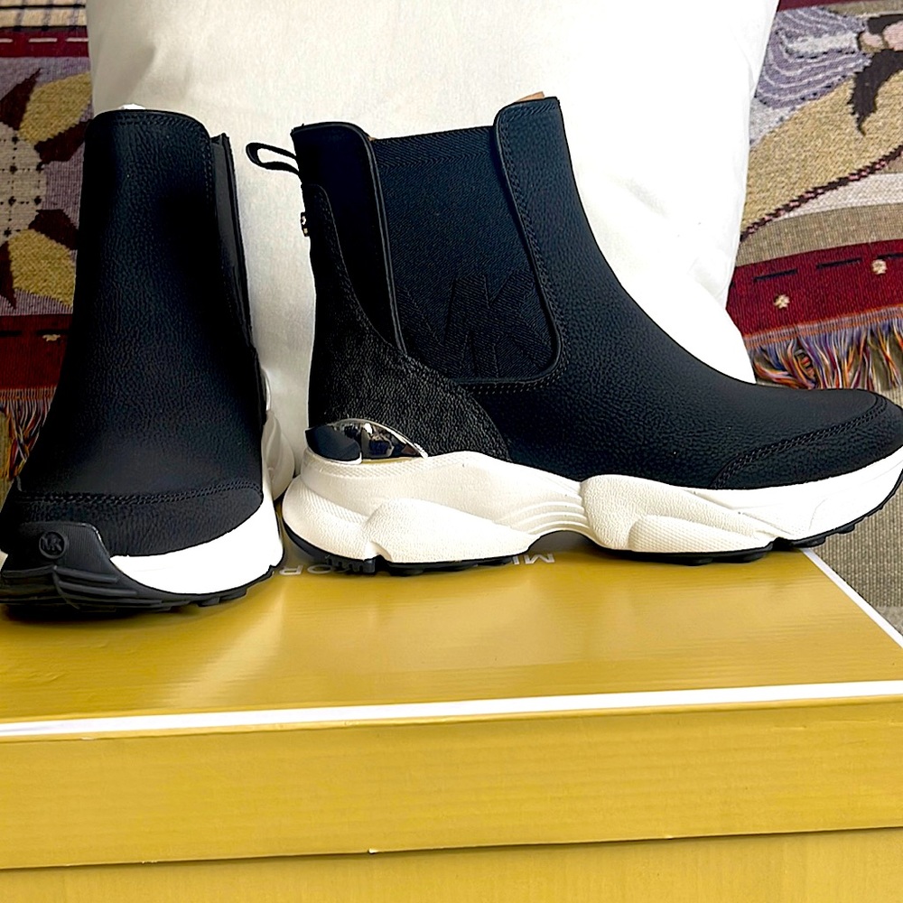 Black Booties